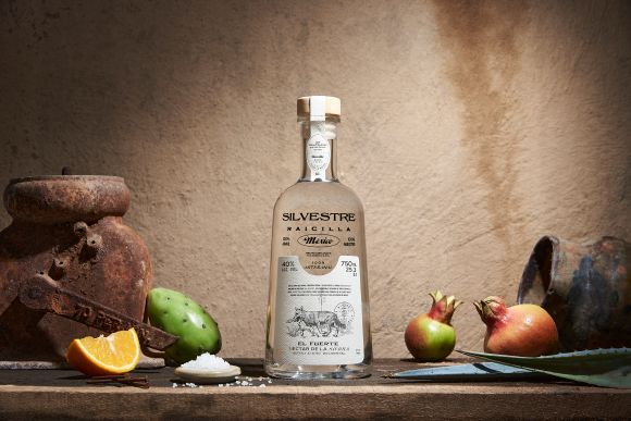 Liliana Barraza - Creative Product Photography